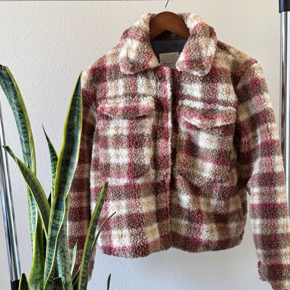 Avec les Filles Plaid Sherpa Jacket - Pink and Cream